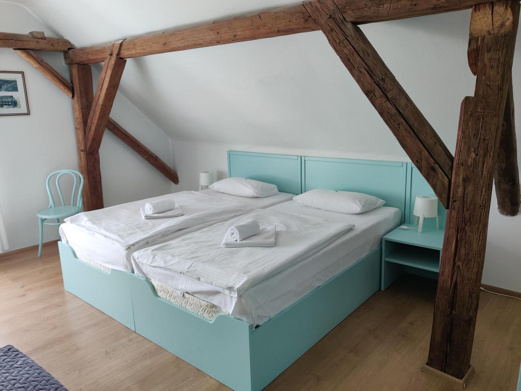 Hotel Celerin 텔치 외부 사진