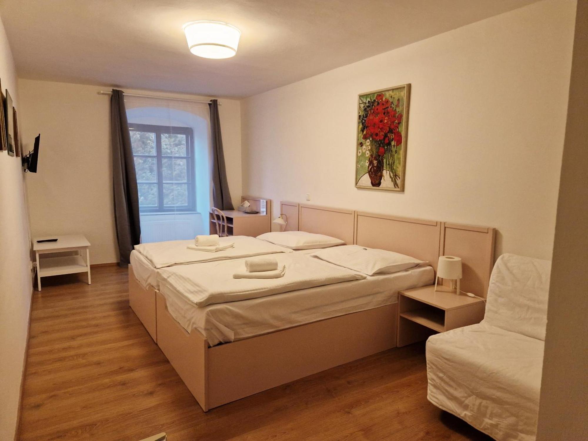 Hotel Celerin 텔치 외부 사진