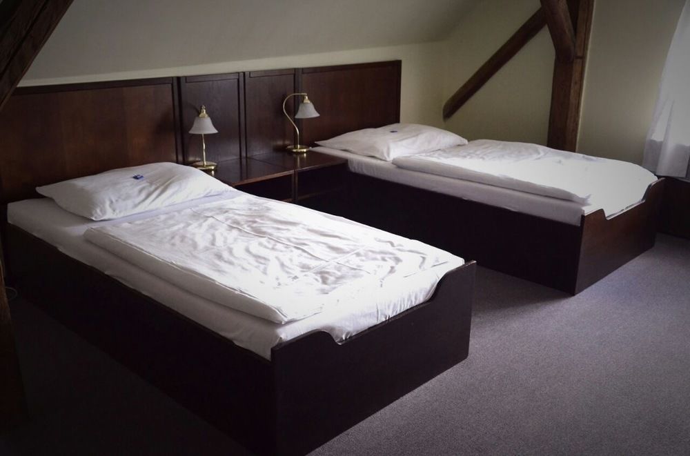 Hotel Celerin 텔치 외부 사진